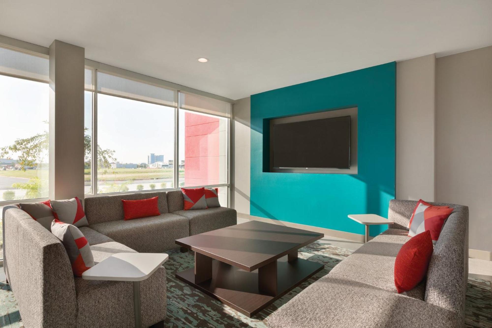Avid Hotel Traverse City By Ihg Exteriör bild